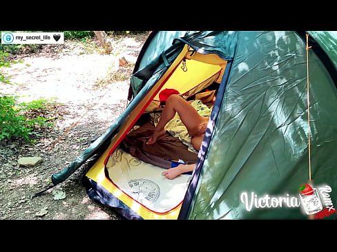 ❤️ Gefilmd op camera Gepassioneerd aftrekken Vreemdeling in een tent ☑ Just porno at nl.sitevox.top ❌❤
